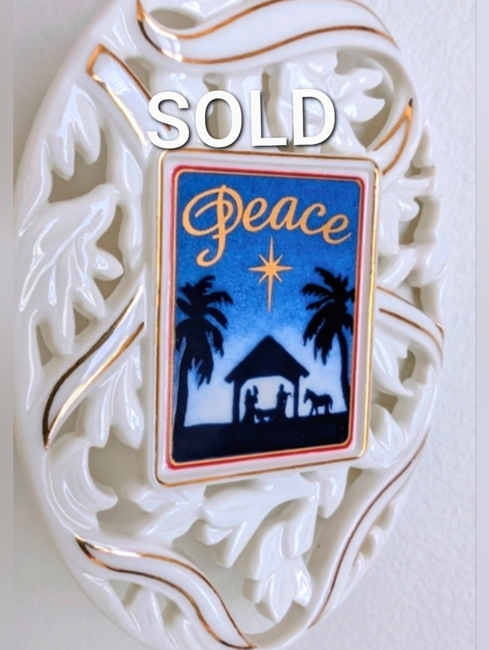 Wedgwood Jasper "Peace" Nativity Christmas Ornament Edition 2 Ivory Gold